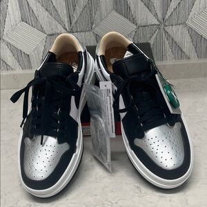 Nike Black and Silver Men's Sneakers